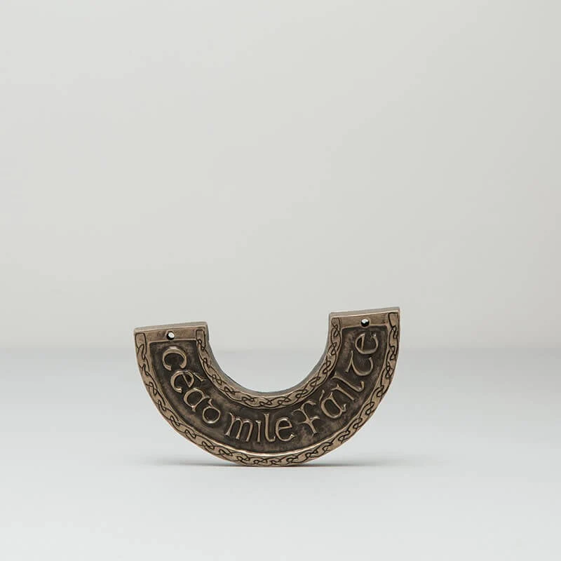 Bronze CĂ©ad MĂle Fáilte Carved Sign