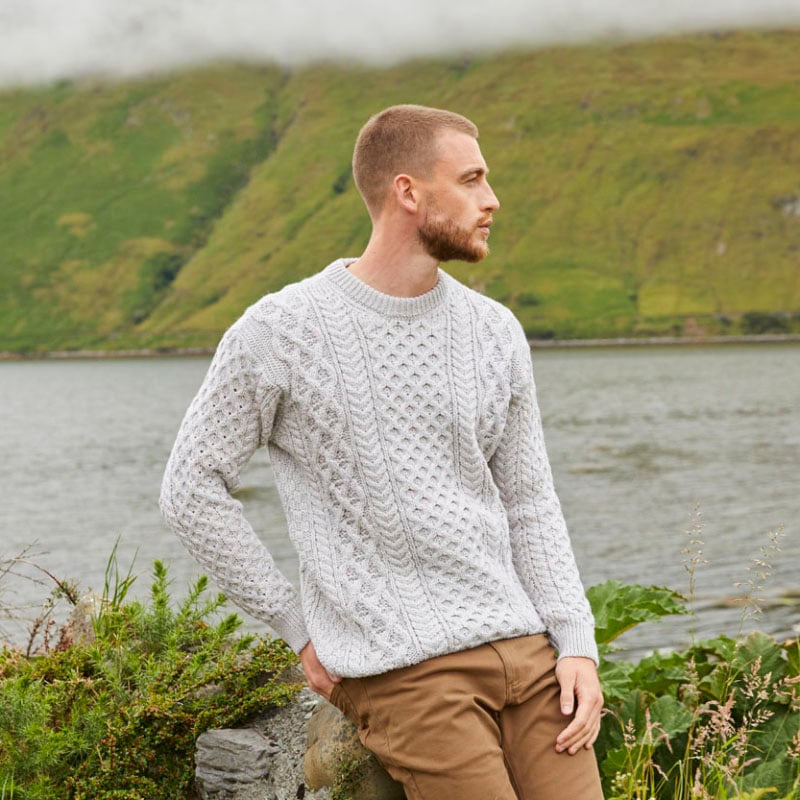 Men's Crew Neck Irish Wool Classic Sweater - Image 2