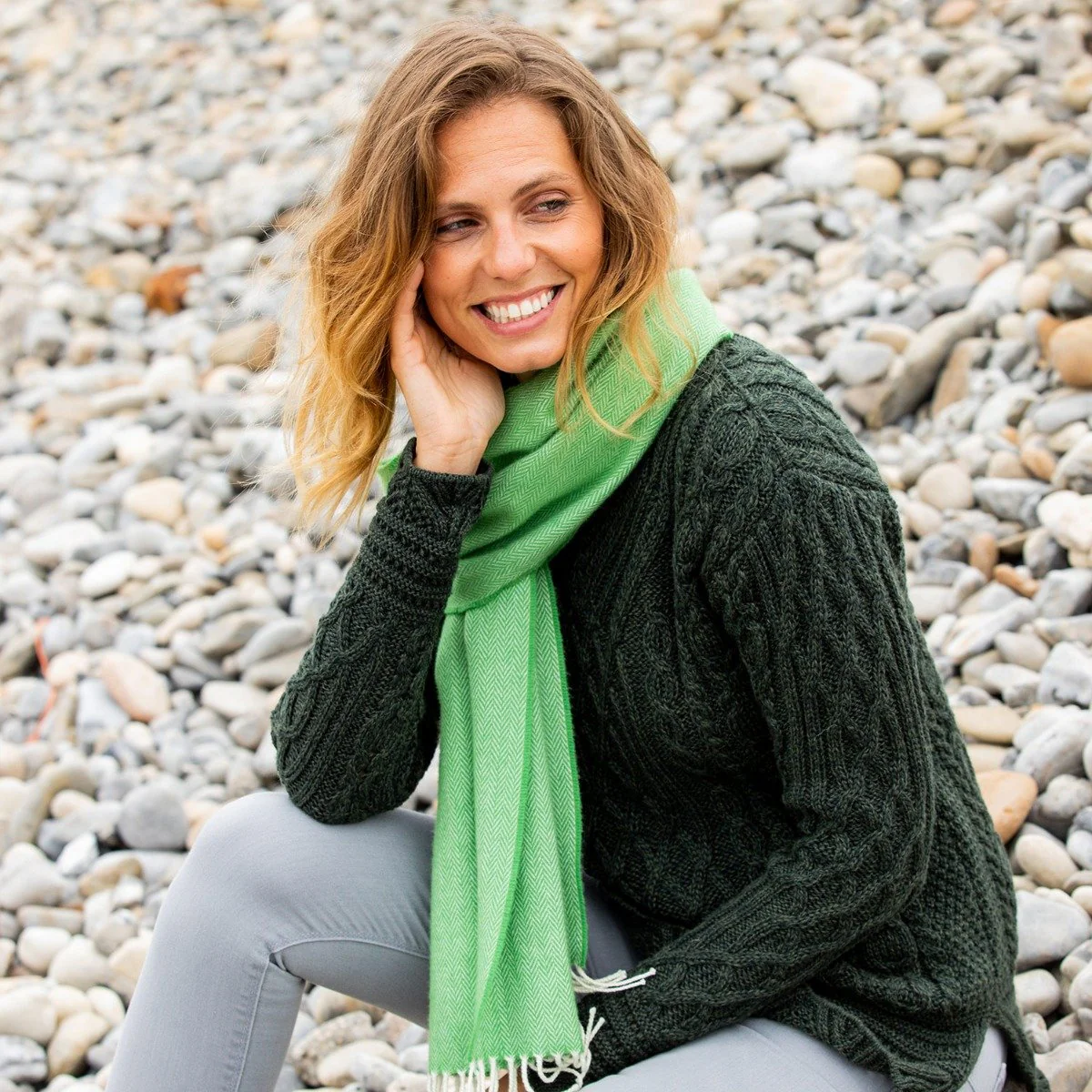 Ladies' Herringbone Lambswool Scarf - Image 3