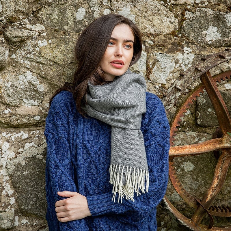 Mc Nutt Merino Cashmere Wrap - Image 2