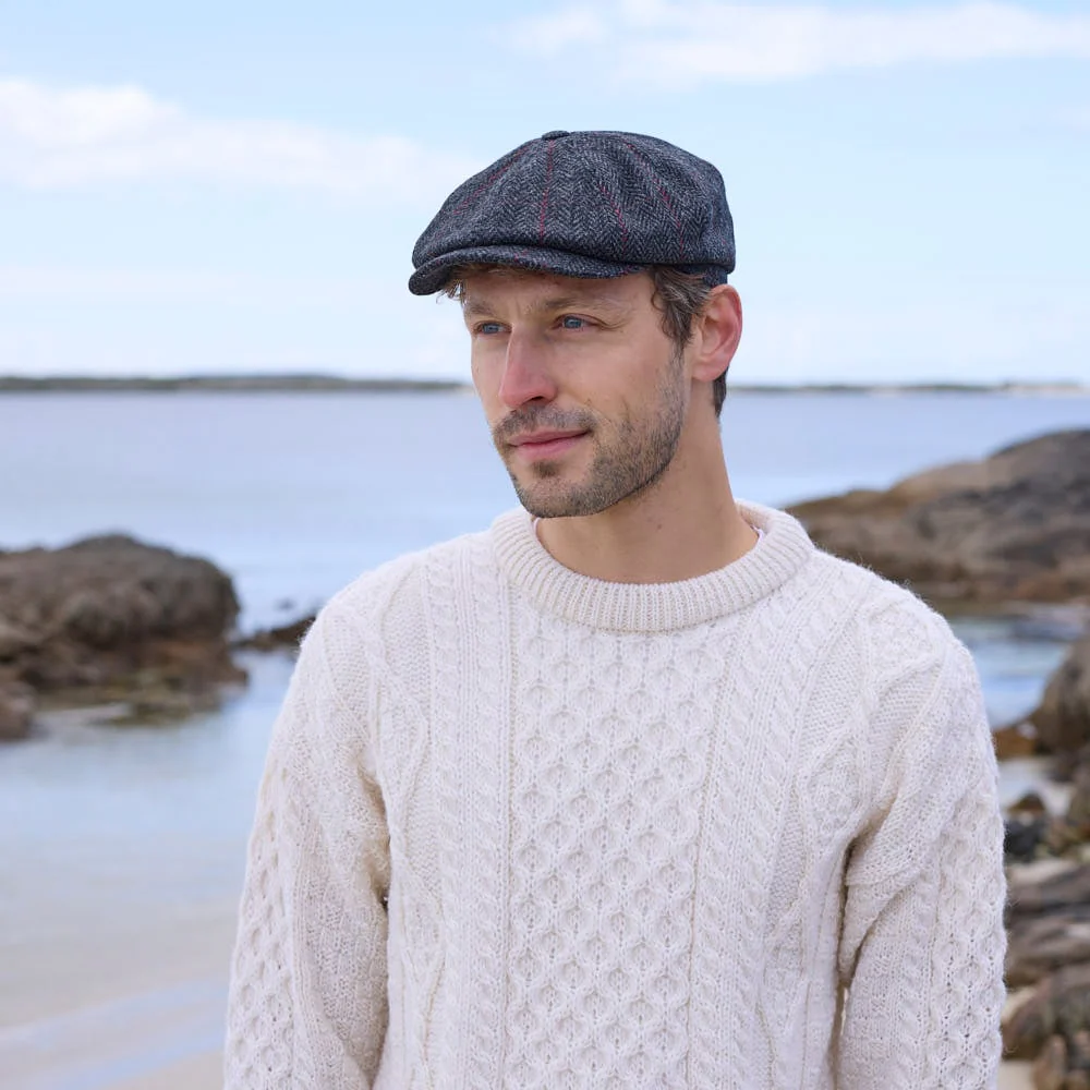 Men's Classic Irish Tweed Driving Cap - Image 3