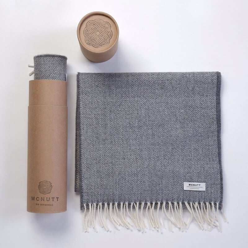 Men's Herringbone Lambswool Scarf - Image 4