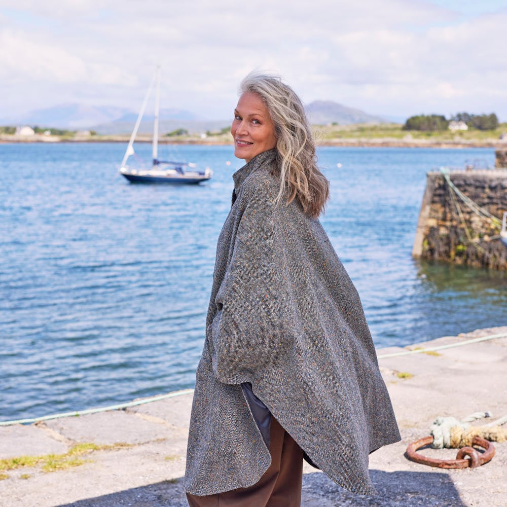 Mucros Knee-Length Cape - Image 4