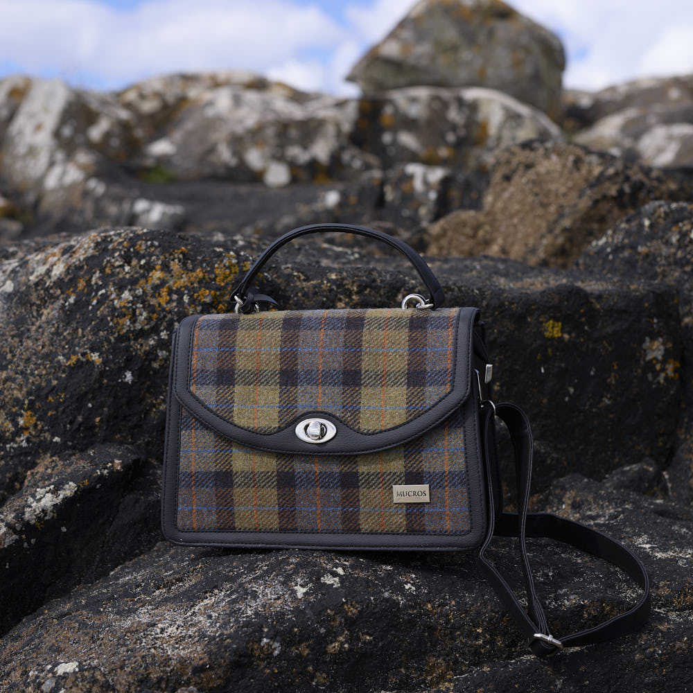 Orla Tweed Bag - Image 4