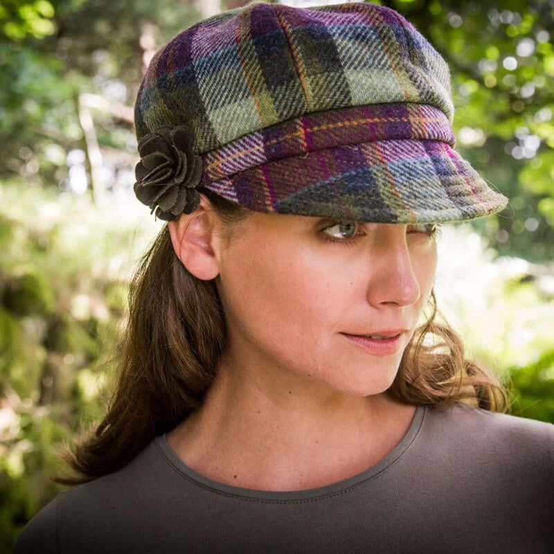 Women's Classic Irish Wool Newsboy Cap - Image 6