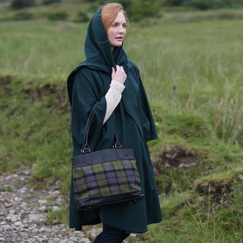 Women's Classic Wool & Cashmere Irish Cape - Green - Image 4