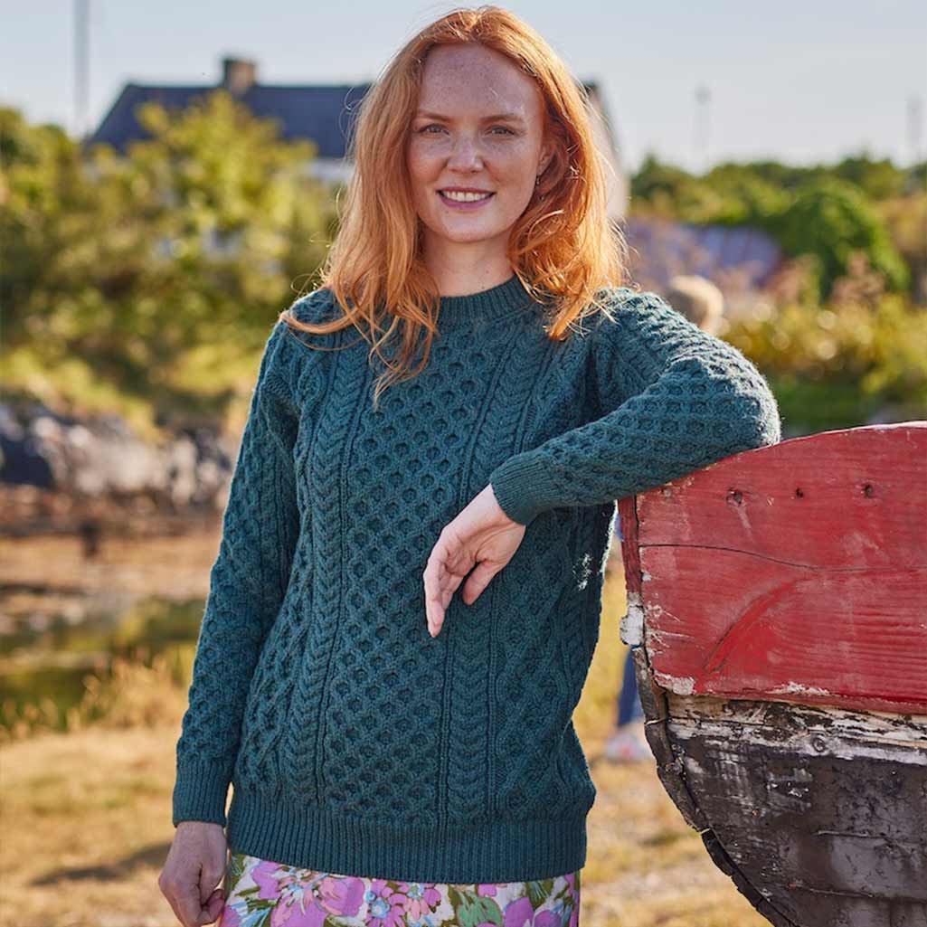 Women's Crew Neck Irish Wool Classic Sweater - Image 4